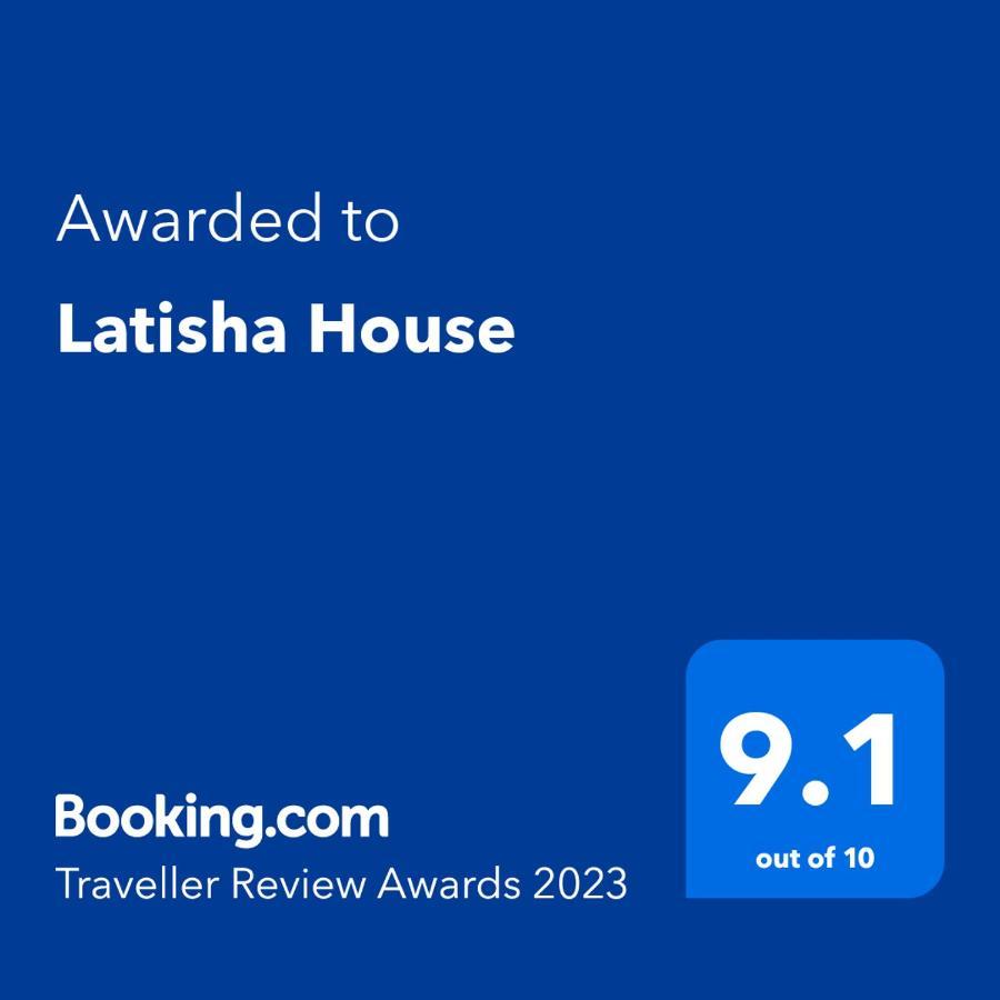 Latisha House Hotel เชียงราย ภายนอก รูปภาพ